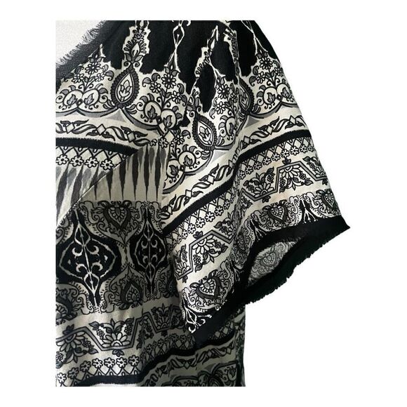 Torrid Plus Size 1X Black/White/Gray Abstract Full Skirt Short Sleeve Dress - Picture 5 of 13